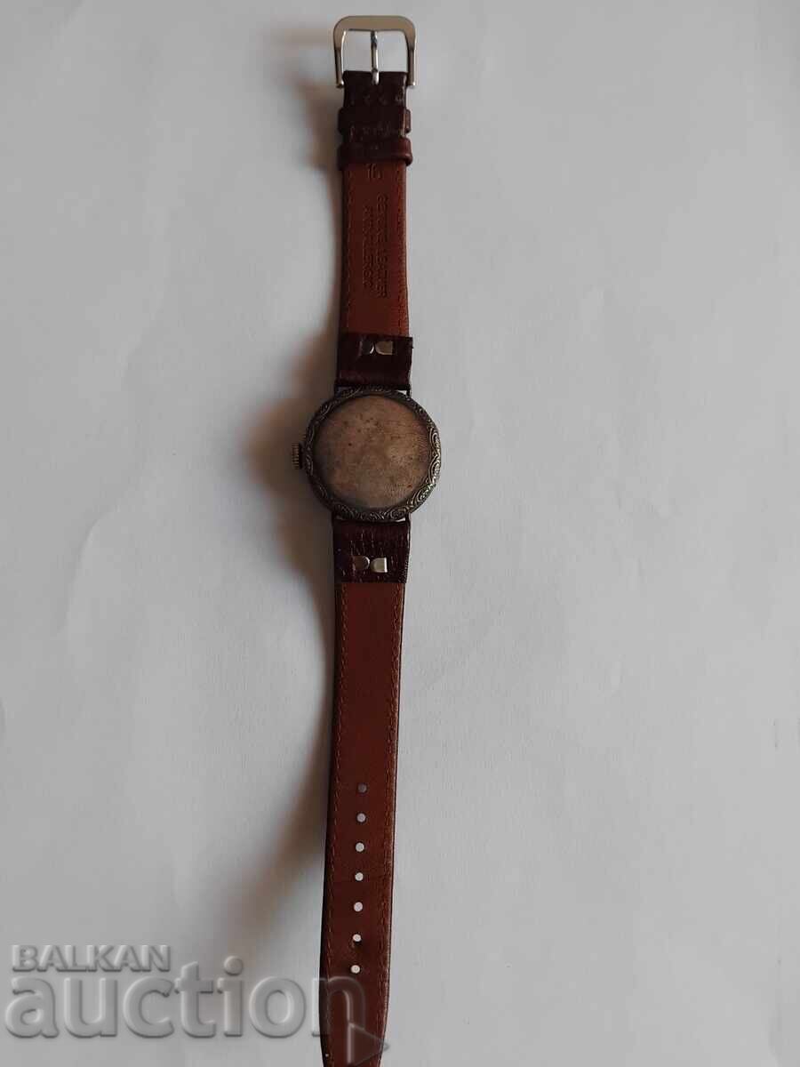 Delivery of Vintage Converted Pocket Watch (120 Years Old) to Wristwatch! Excellent! Delivery of Vintage Converted Pocket Watch (120 Years Old) to Wristwatch! Excellent!