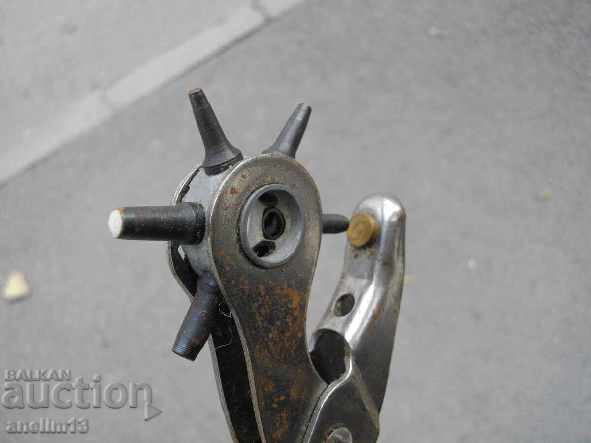 Licitație CLEȘTI ZAMBA VECHI ZAMBA