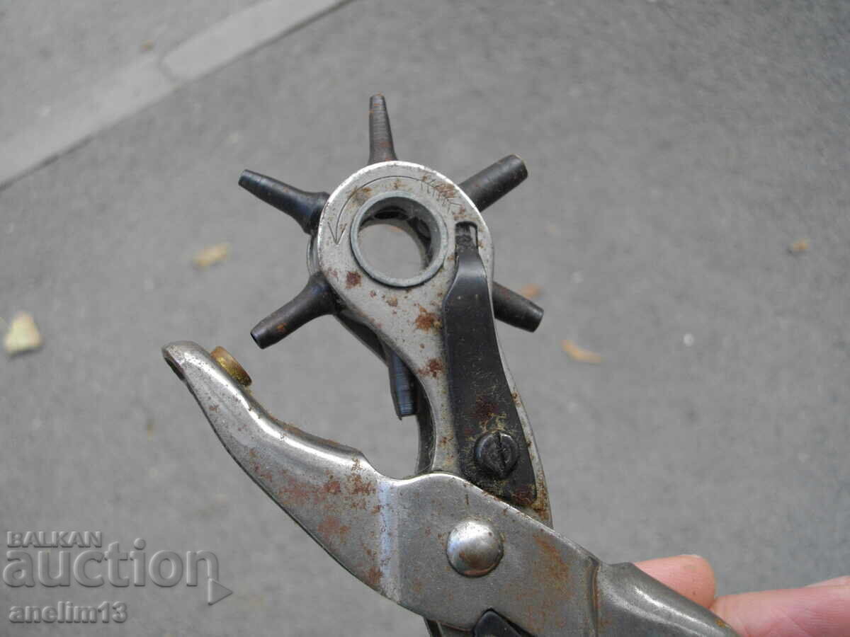 Livrarea CLEȘTI ZAMBA VECHI ZAMBA