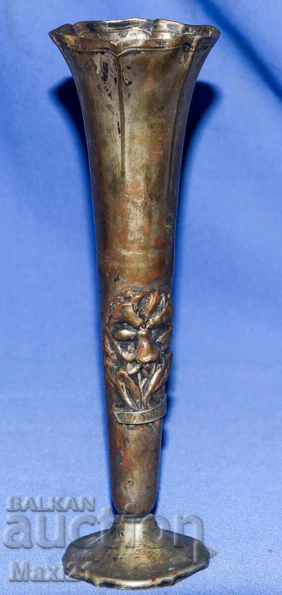 Стара Австрийска посребрена декоративна вазичка Стара Австрийска посребрена декоративна вазичка