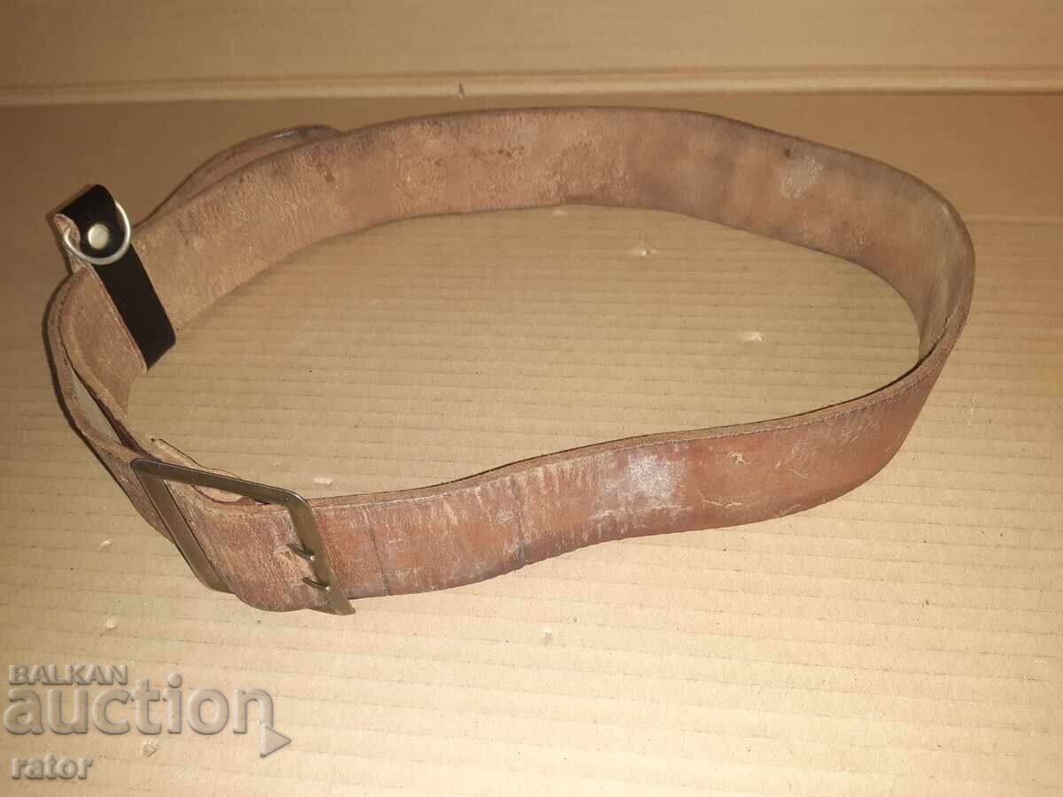 Παλαιός στρατιωτικός αξιωματικός ιμάντας, στολή με τιμή 17.99 BGN | € 9.20 Παλαιός στρατιωτικός αξιωματικός ιμάντας, στολή με τιμή 17.99 BGN | € 9.20