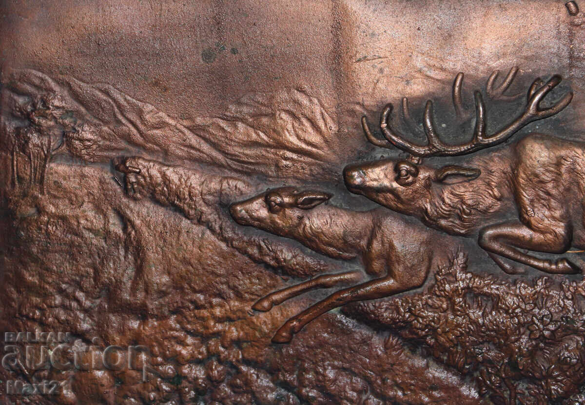 Παράδοση Βαρύ χάλκινο γλυπτό με σκηνές κυνηγιού