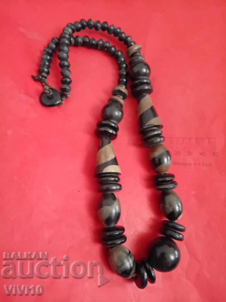 Antique bone necklace with price € 20.45 | 40.00 BGN