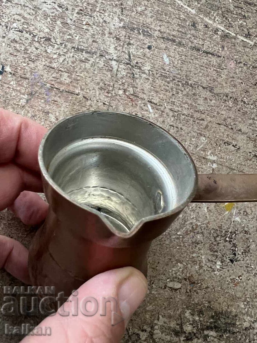 Δημοπρασία Χάλκινο καφετιέρα Δημοπρασία Χάλκινο καφετιέρα