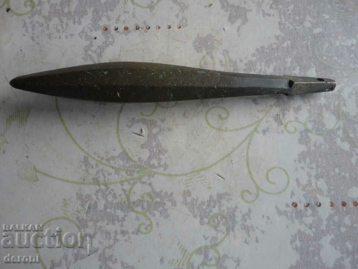 Delivery of Antique bronze plumb line