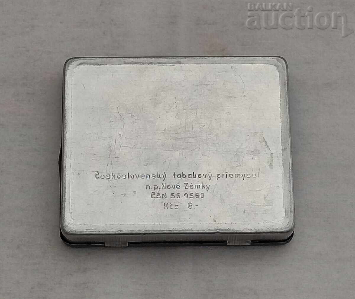 Аукцион МЕТАЛНА КУТИЯ ЗА ЦИГАРИ ВИСОКИ ТАТРИ ЧЕХОСЛОВАКИЯ Аукцион МЕТАЛНА КУТИЯ ЗА ЦИГАРИ ВИСОКИ ТАТРИ ЧЕХОСЛОВАКИЯ