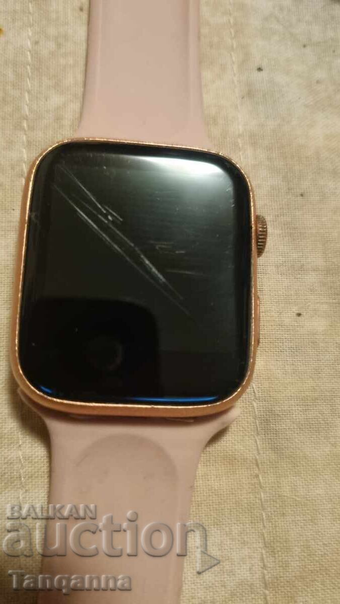 Smart watch with price 15.00 BGN | € 7.67