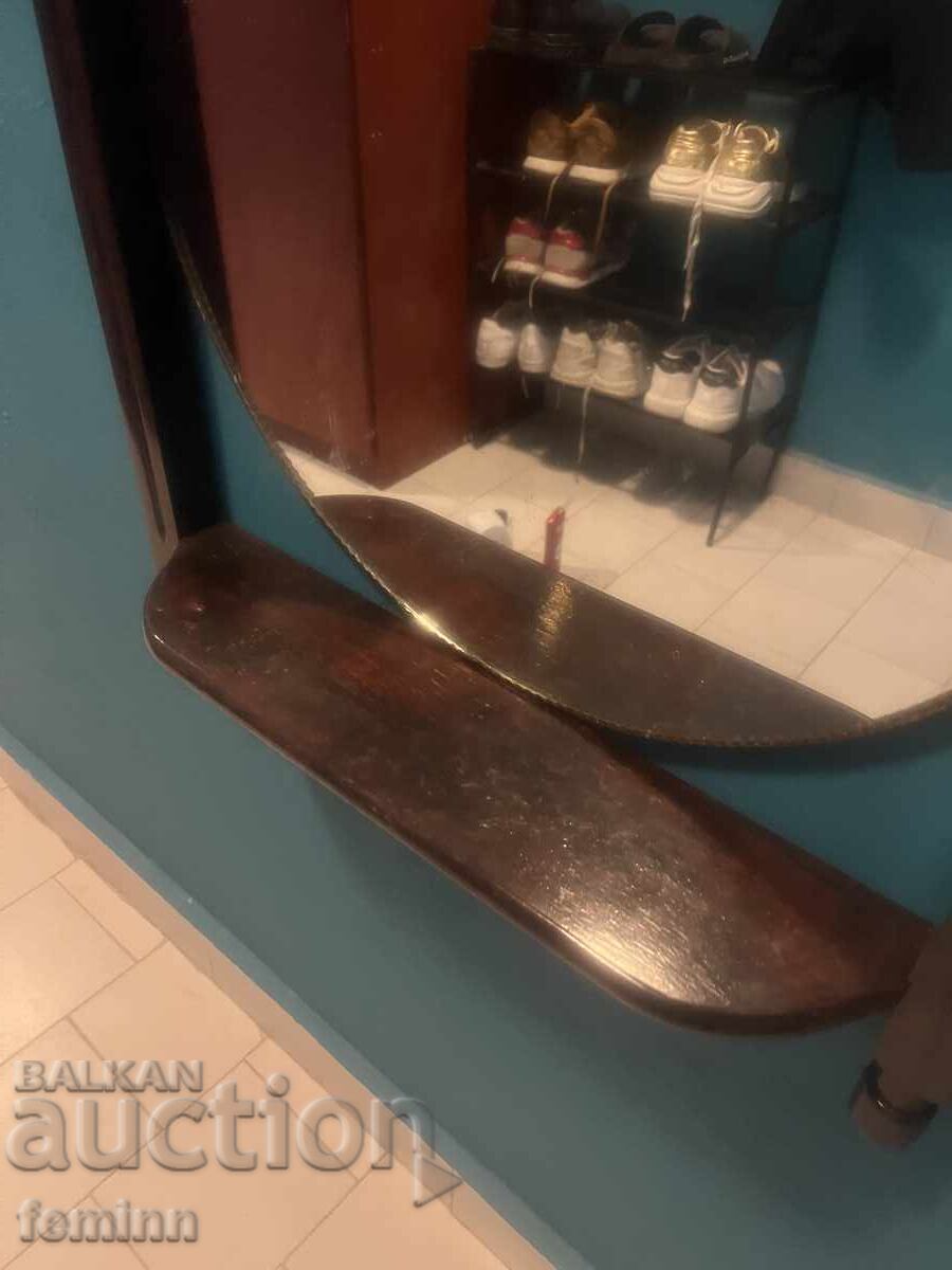 Wall mirror with price 25.00 BGN | € 12.78