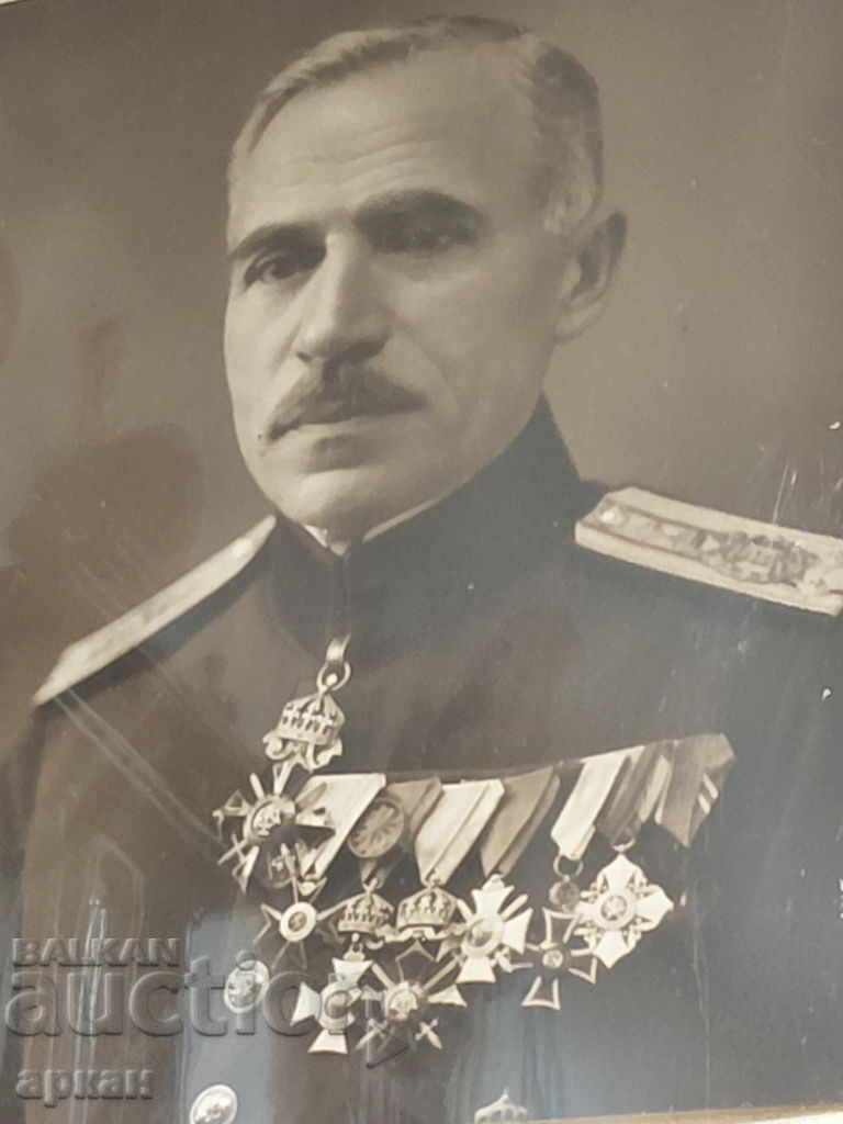 Large size photograph of a Bulgarian officer 1934 with price 300.00 BGN | € 153.39