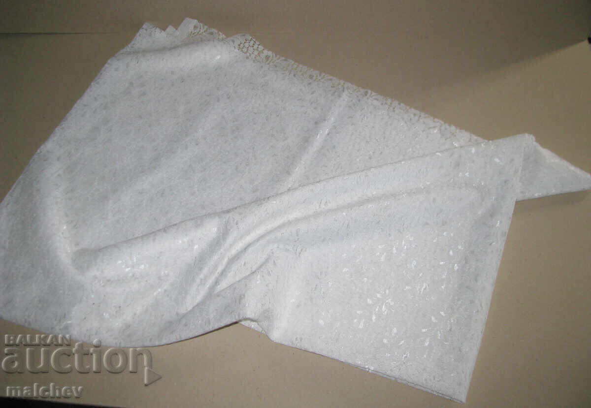 Material dantelă albă 105/300 cm dantelă albă, excelentă Material dantelă albă 105/300 cm dantelă albă, excelentă