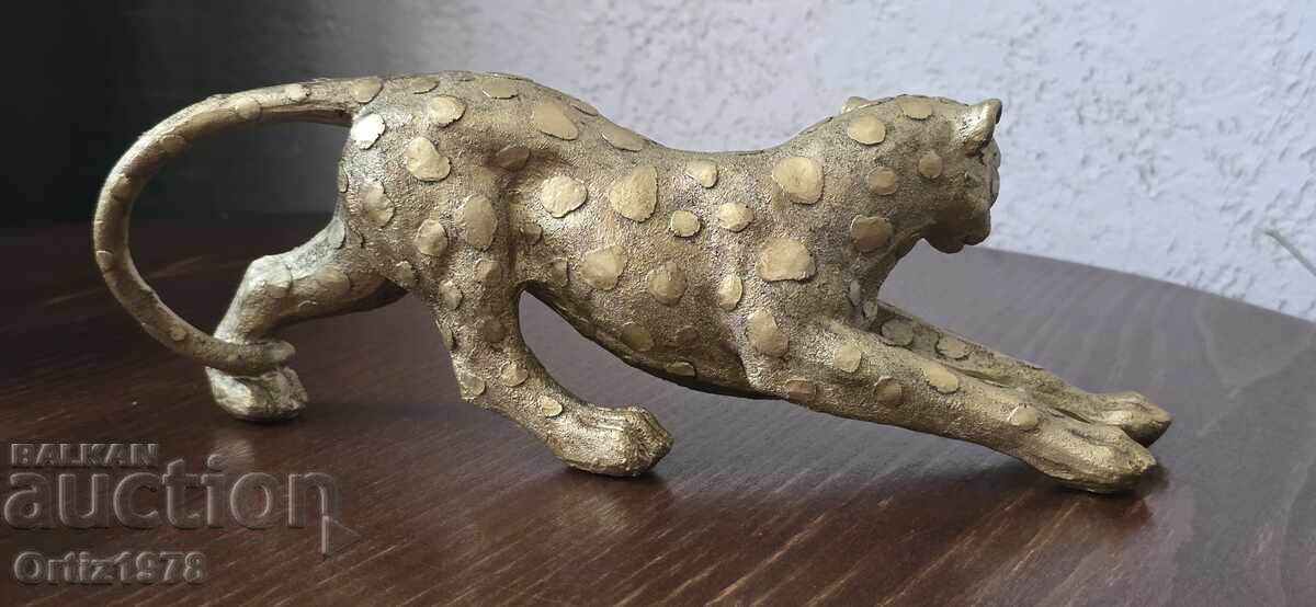 Figurină de calitate – leopard, Italia! cu preț 33.00 BGN | € 16.87