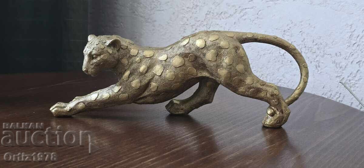 Licitație Figurină de calitate – leopard, Italia!