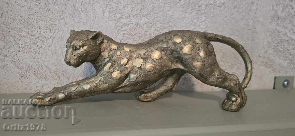 Livrarea Figurină de calitate – leopard, Italia!