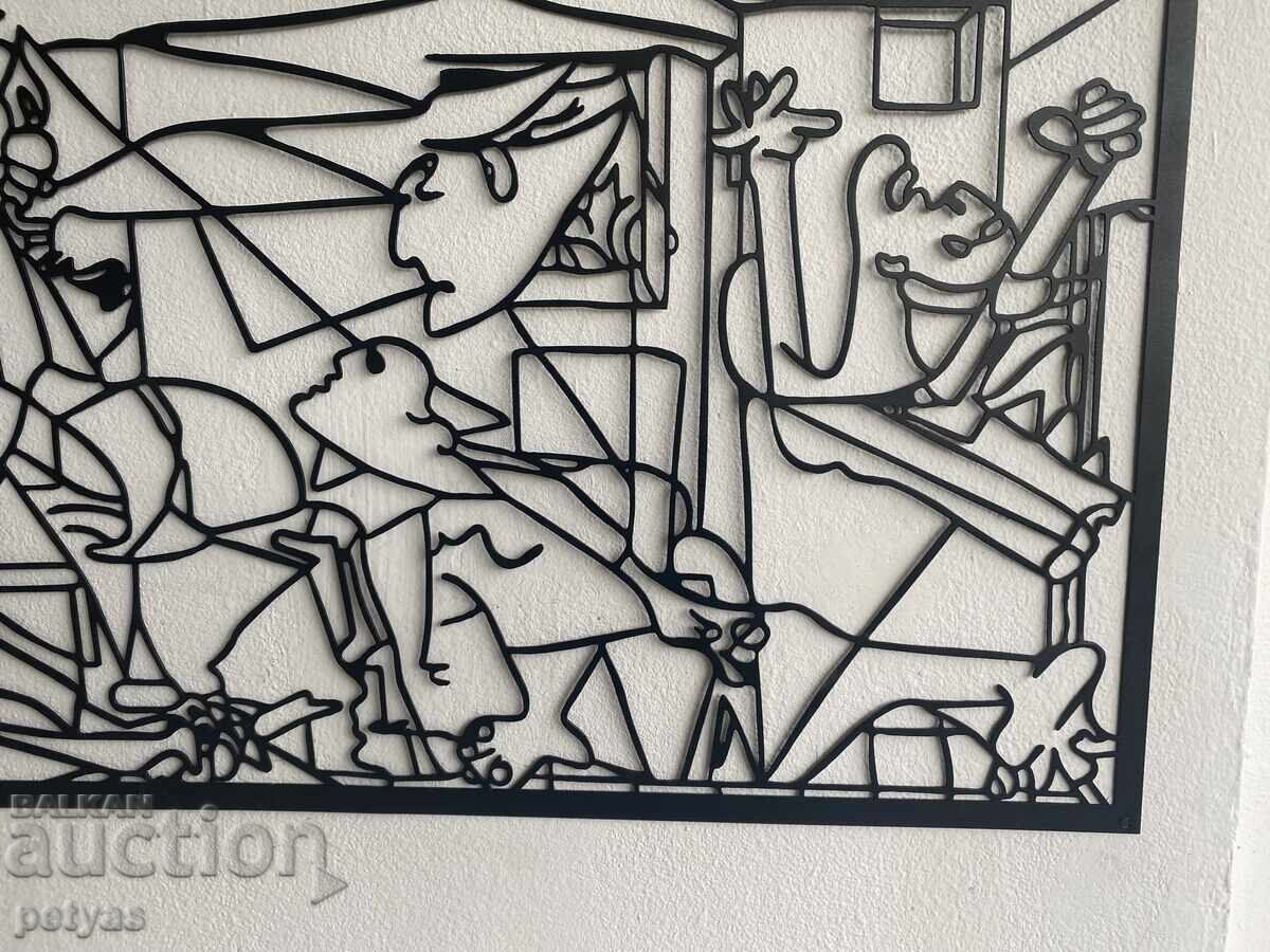 Auction  Picasso's "Guernica" - metal wall panel 81x33 cm