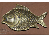 Vechi scrumieră decorativă din bronz, pește