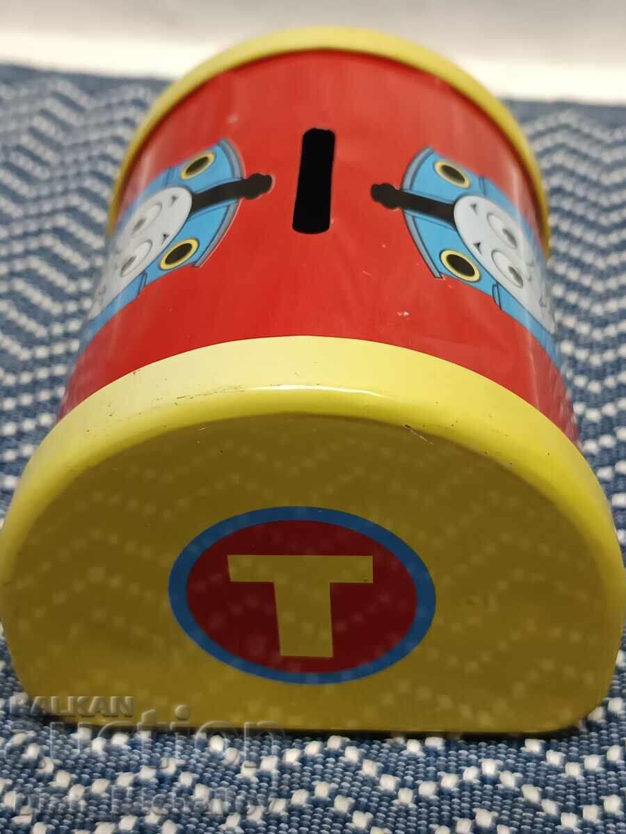 Pușculiță Retro Thomas cu preț 10.00 BGN | € 5.11