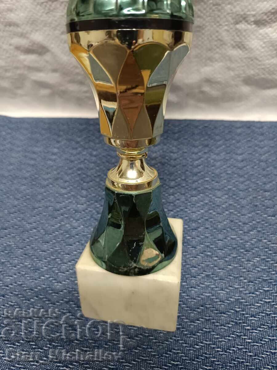 Licitație Trofeu vechi pentru decorare Licitație Trofeu vechi pentru decorare