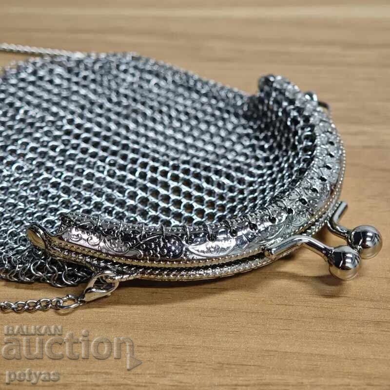 Auction  Vintage Victorian Ladies Purse - Mesh