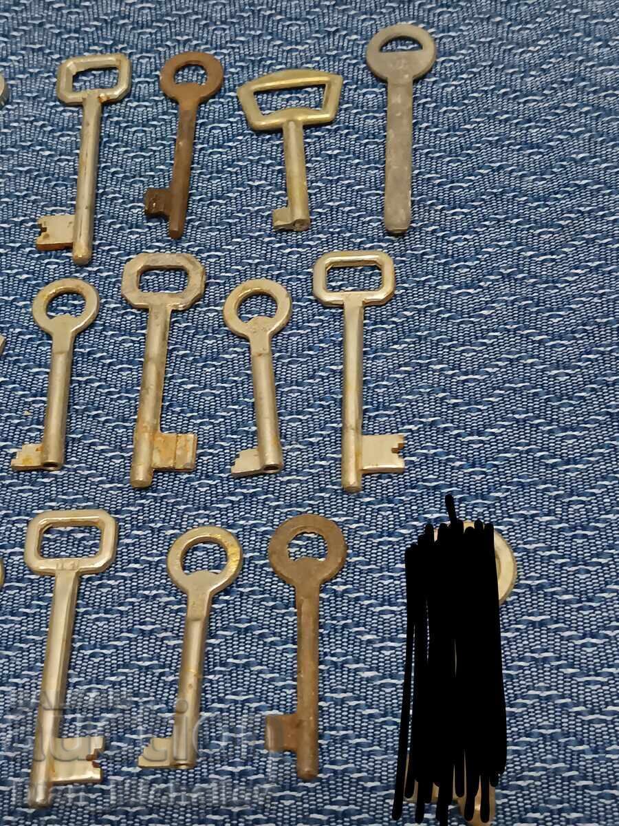 Παράδοση Παρτίδα από παλιά κλειδιά, διάφορα