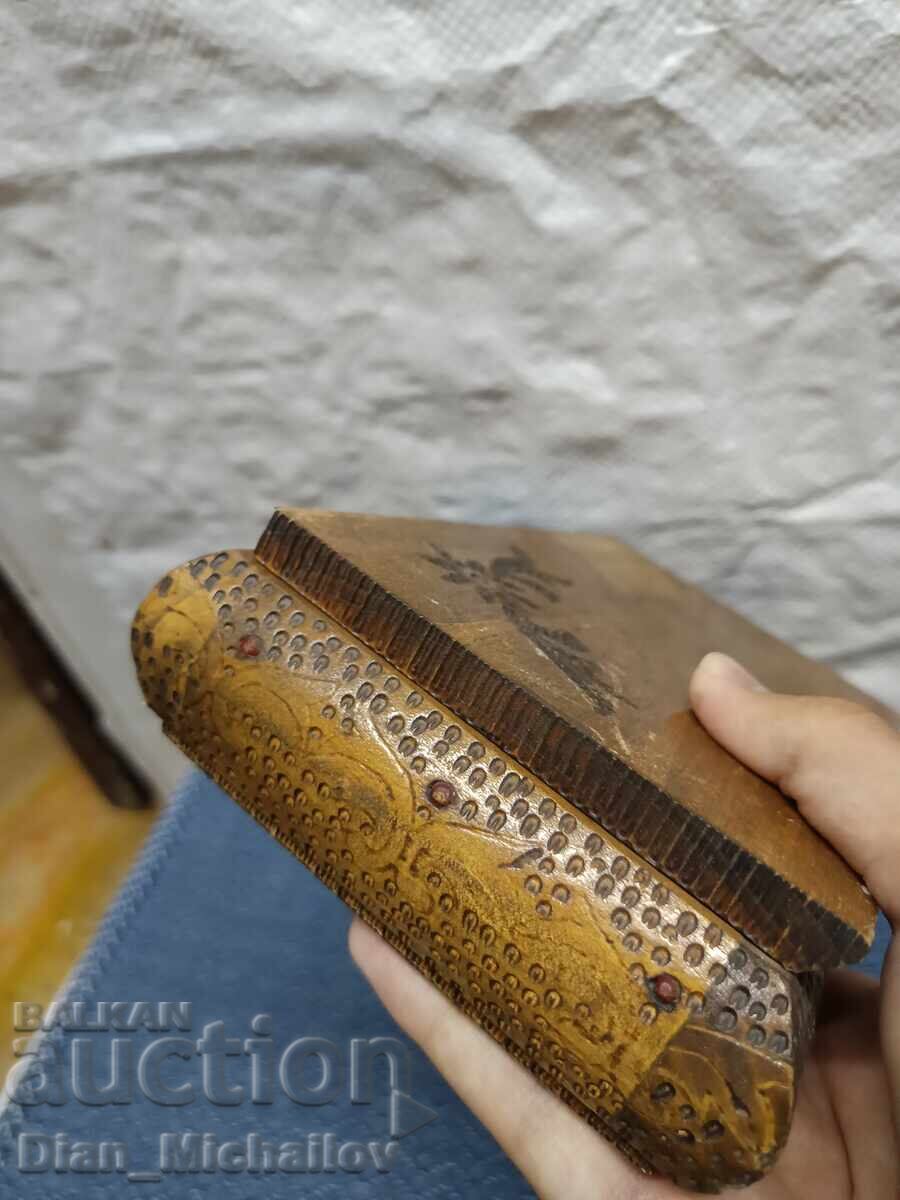 Παλιό Κουτί Αποθήκευσης - 6