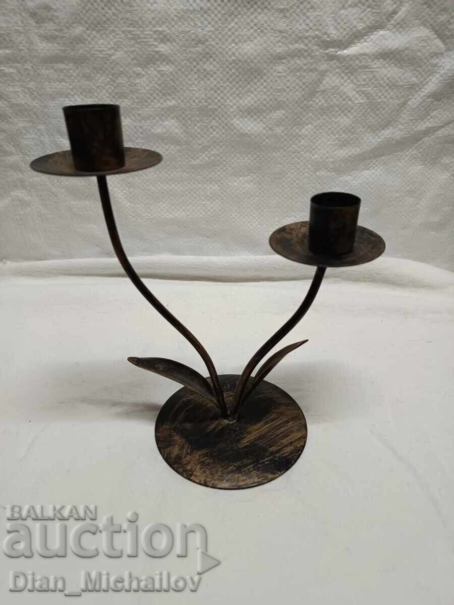 Sfeșnic Metalic Vechi