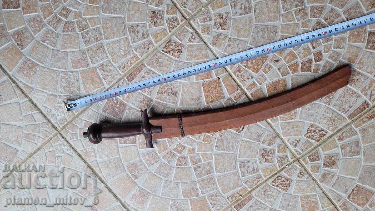 Sabie, cuțit, spadă Sabie, cuțit, spadă