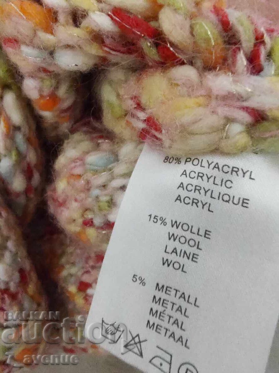 Есенно зимна дамска жилетка, маркова, красиваааа11.10.25 - 5 Есенно зимна дамска жилетка, маркова, красиваааа11.10.25 - 5