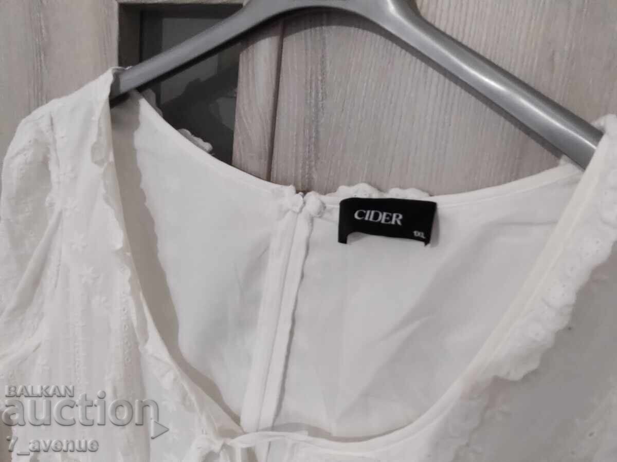 Παράδοση Γυναικείο φόρεμα αιθέριο λευκό με κεντήματα υπέροχο 11.10.25