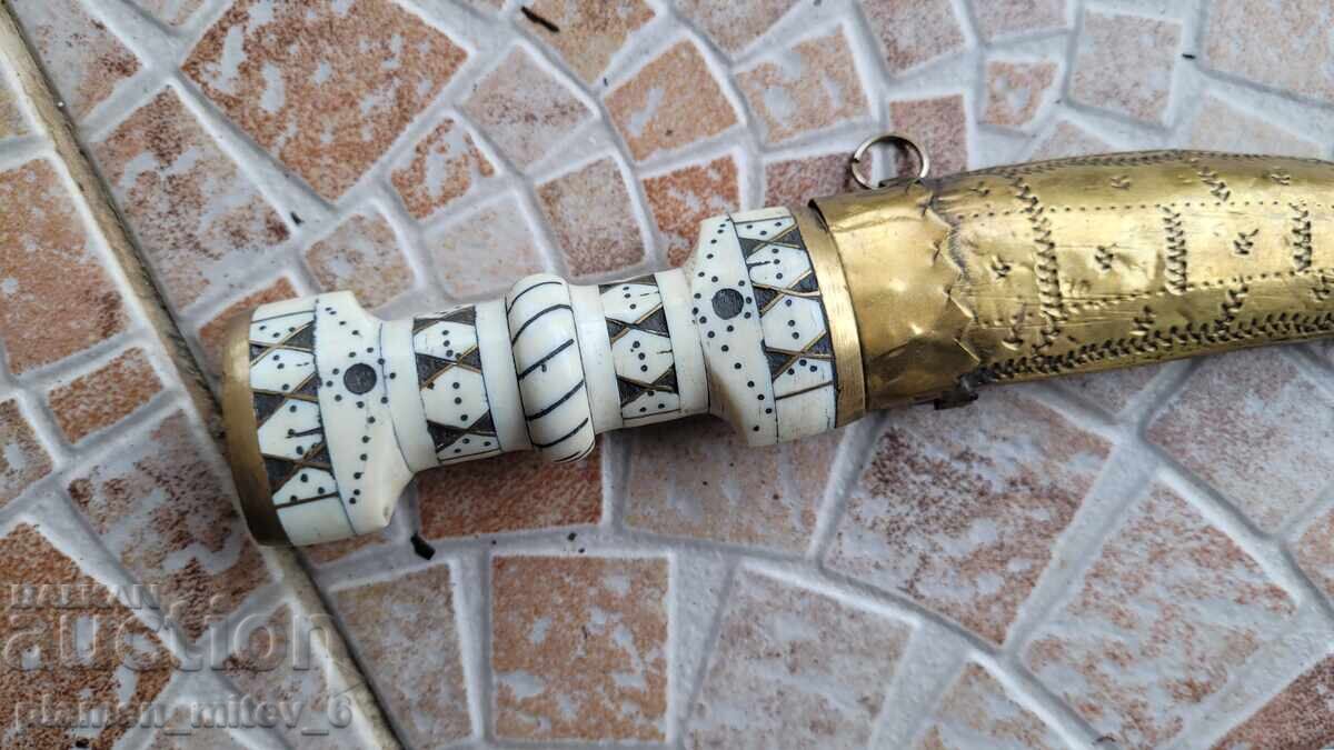 Auction  Knife, dagger, dagger