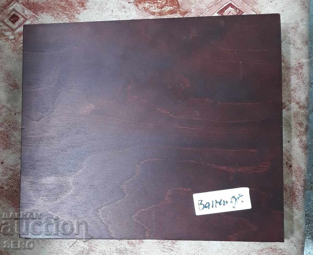 Германия-2021 г.-кутия с 8  кюлчета за края на марката. - 5