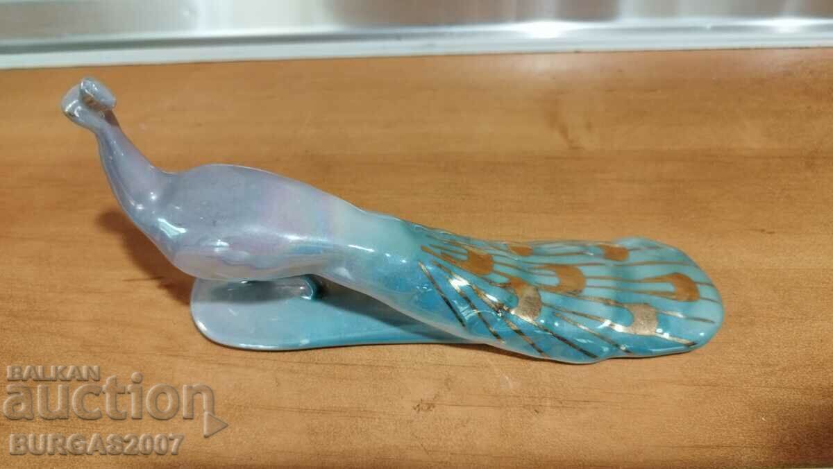 Delivery of Old porcelain peacock, social, NRB Delivery of Old porcelain peacock, social, NRB