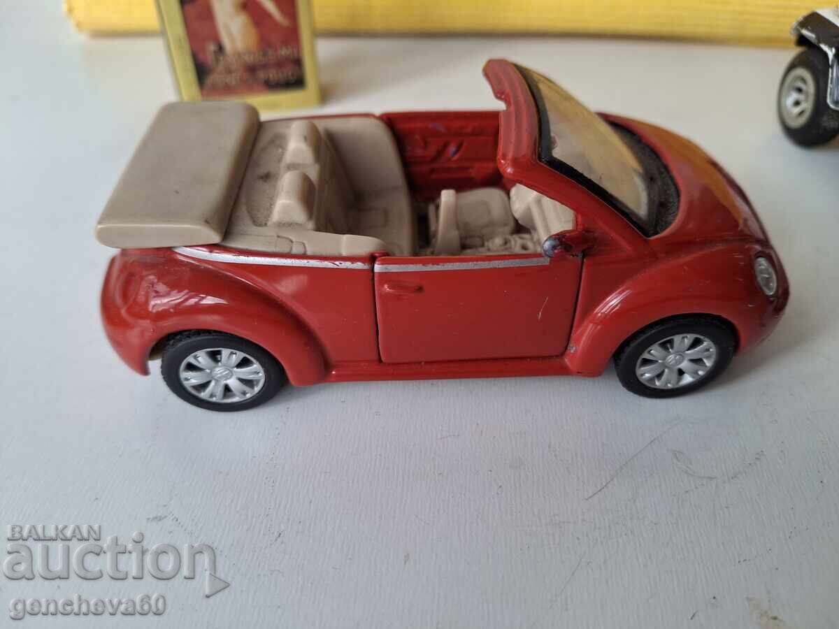 Аукцион Majorate две метални колички