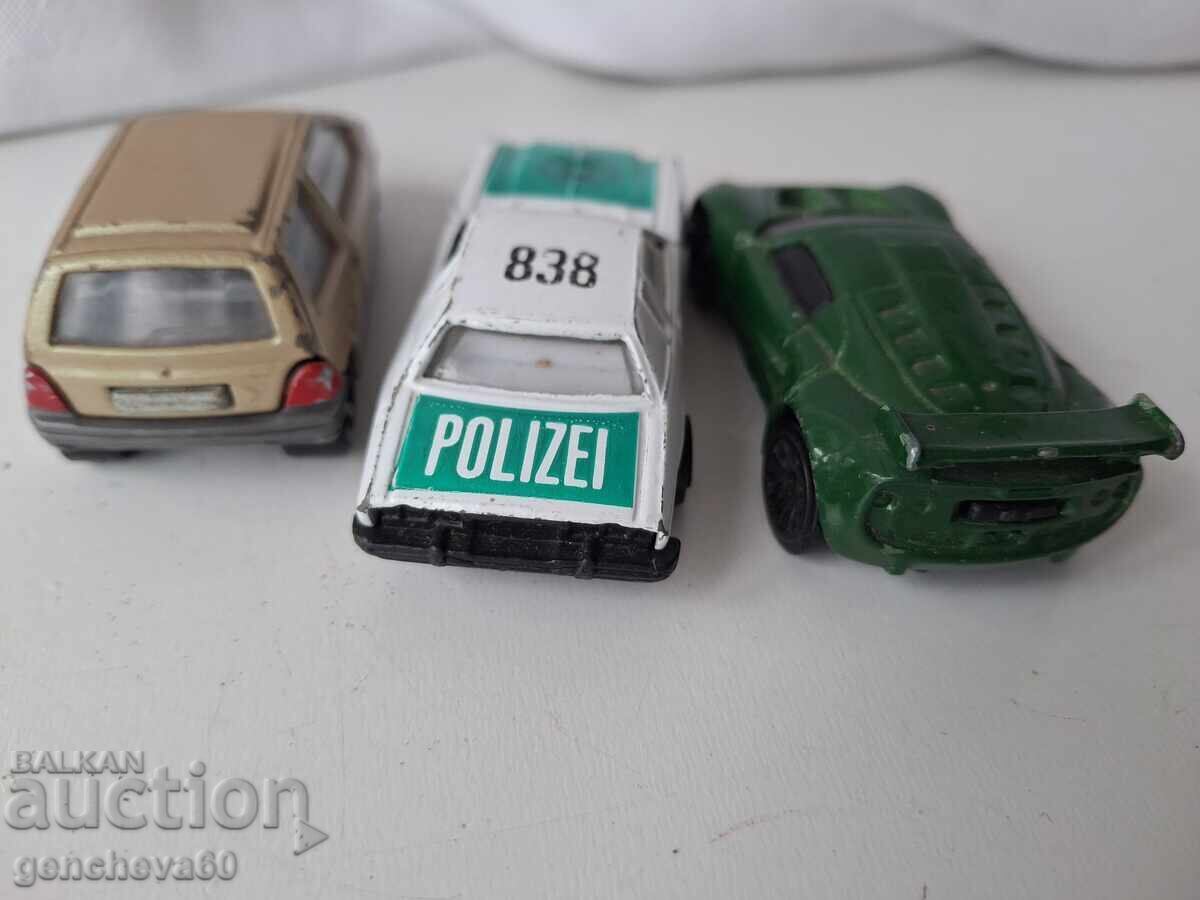 ЛОТ Метални колички за колекция с цена € 8.00 | 15.65 лв.