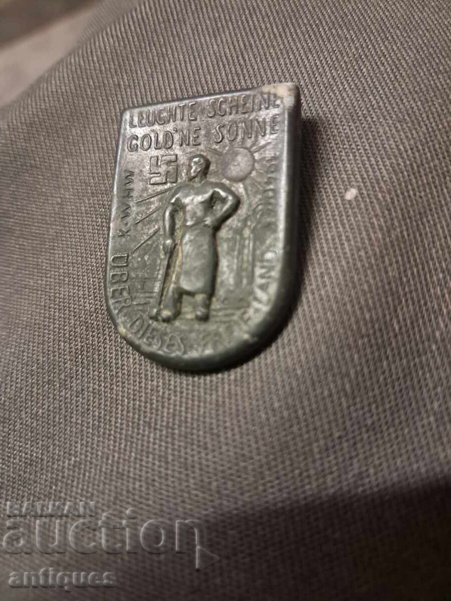 Licitație Vechi insignă Germania ,,svastică,,