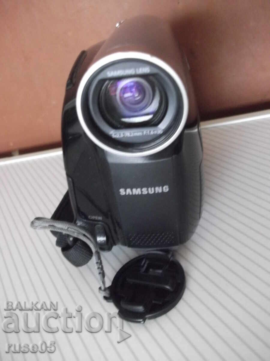 Auction  Working "SAMSUNG - VP-D381/EDC" video camera