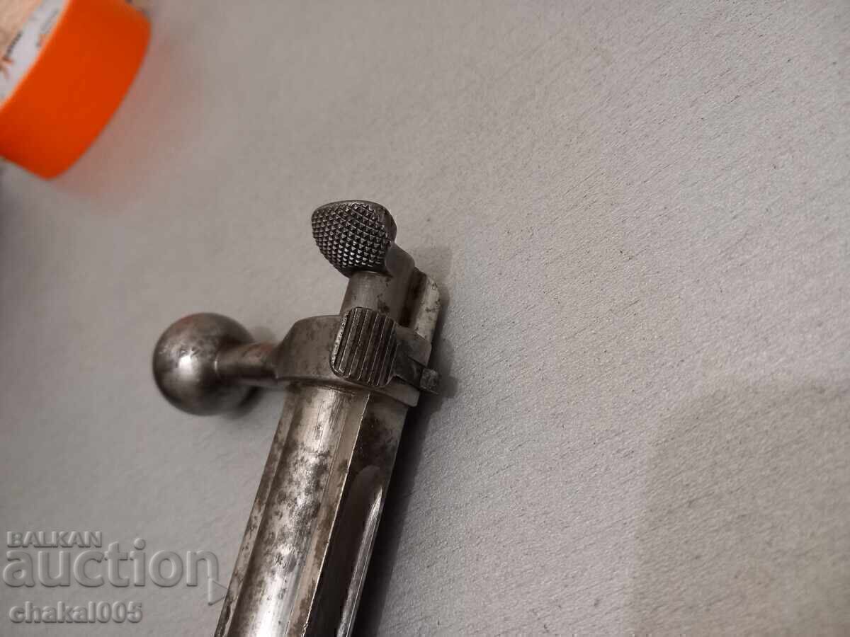 Licitație Zăvor pentru m 95