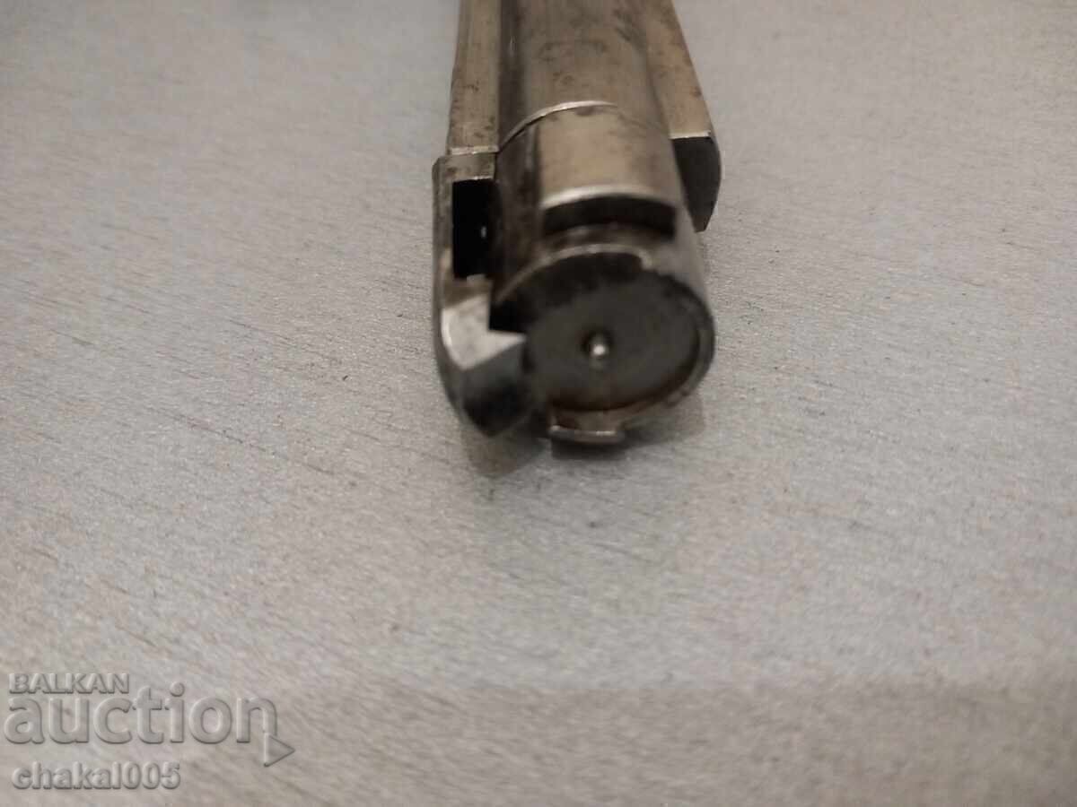 Livrarea Zăvor pentru m 95