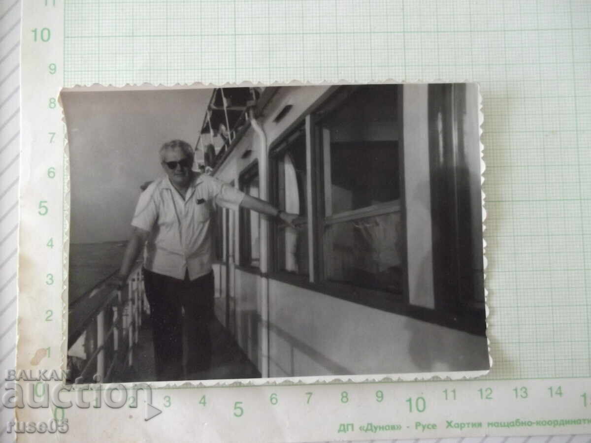 Φωτογραφία του συνθέτη Γιόσιφ Τσανκόφ σε ποταμόπλοιο - 1