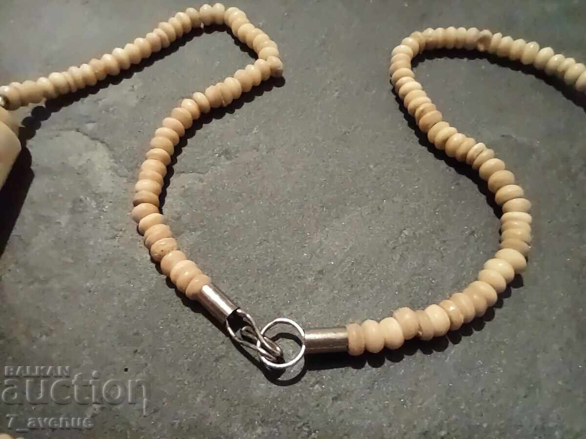 Παράδοση Κολιέ κόσμημα, περιδέραιο κόκαλο 70s 12.10.25