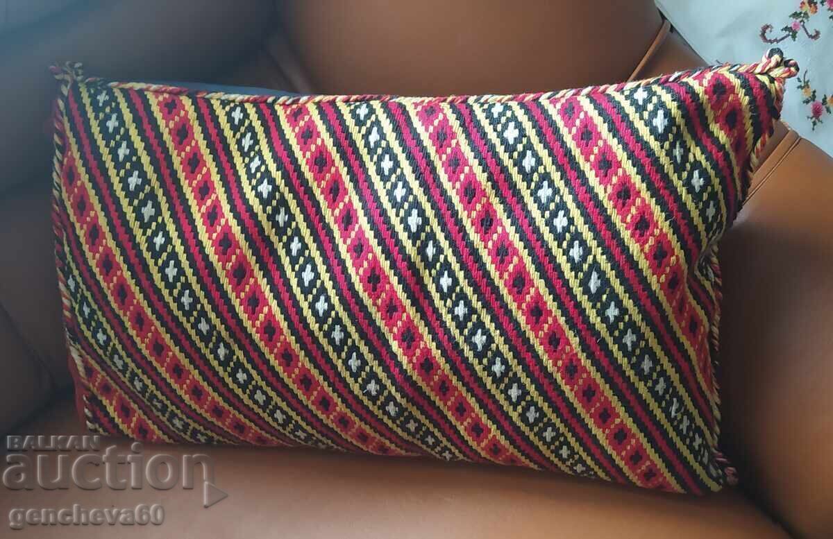 Auction Retro richly embroidered pillowcase Auction Retro richly embroidered pillowcase