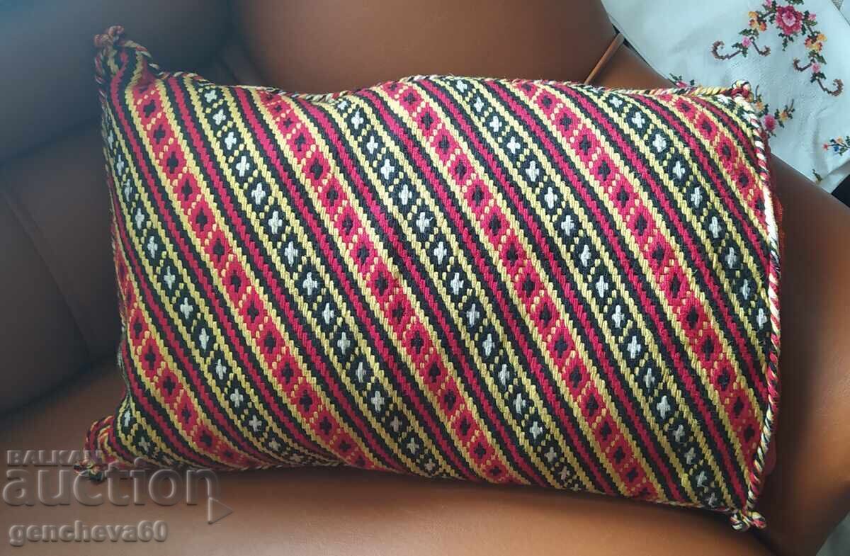 Ρετρό κεντημένο μαξιλαροθήκη