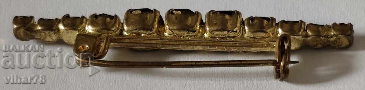 БРОШКА - 6 БРОШКА - 6