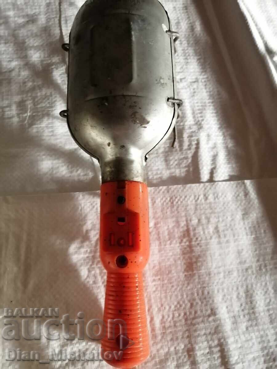 Licitație Veche Lampă Portabilă Soc Licitație Veche Lampă Portabilă Soc