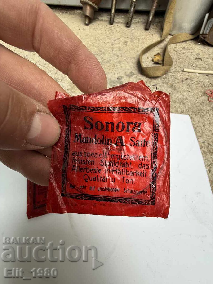 Mandolin Strings (read description) with price 15.00 BGN | € 7.67 Mandolin Strings (read description) with price 15.00 BGN | € 7.67