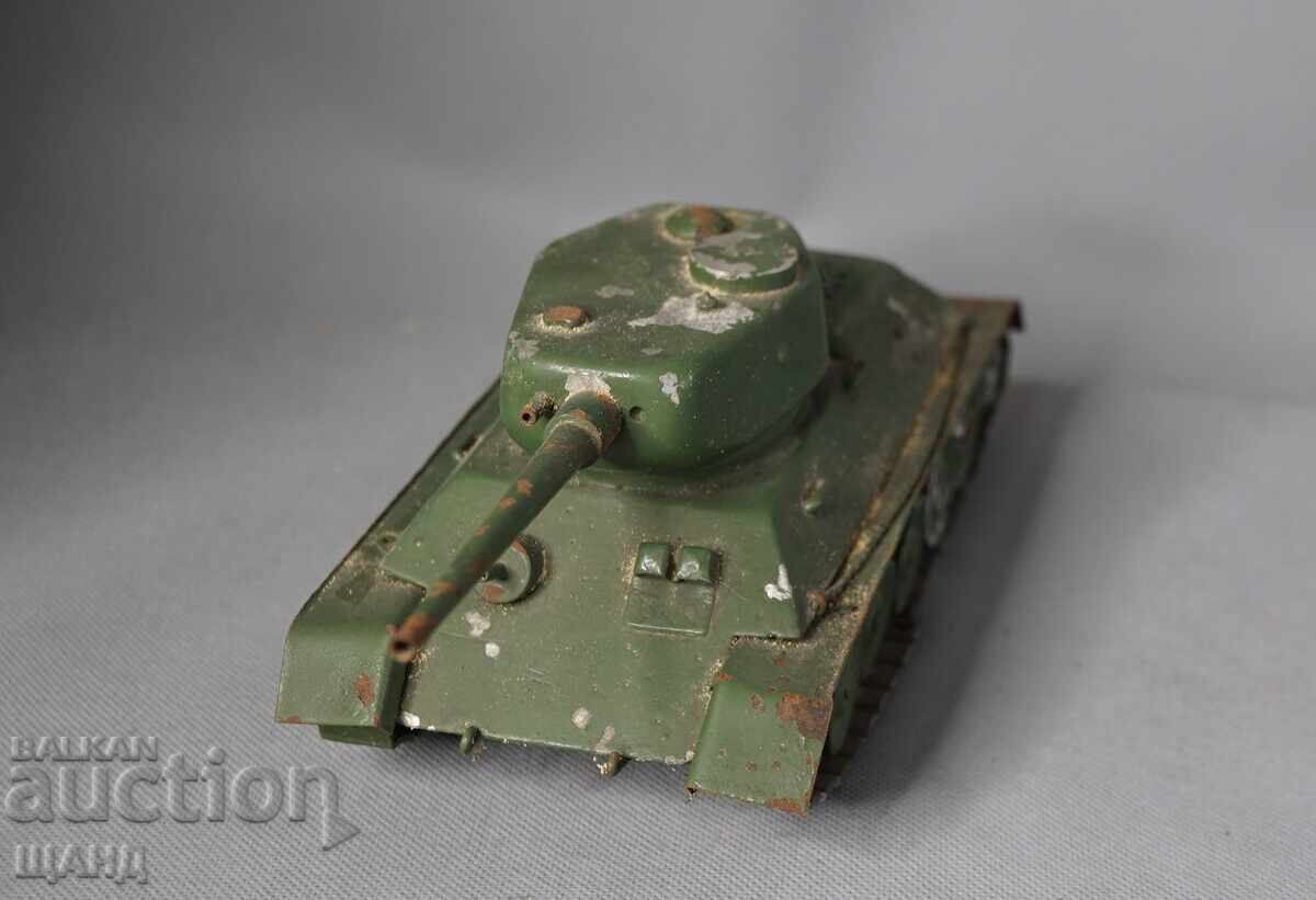 Old metal military tank model with price 35.35 BGN | € 18.07 Old metal military tank model with price 35.35 BGN | € 18.07