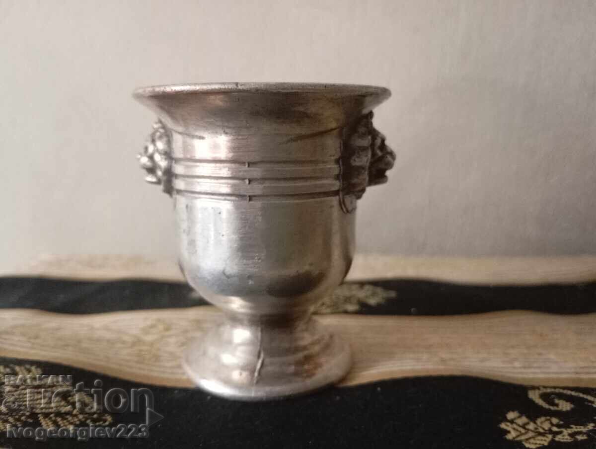 Recipient pentru scobitori