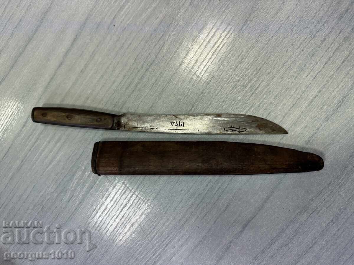 Стар буйновски нож с кания №7466 Стар буйновски нож с кания №7466