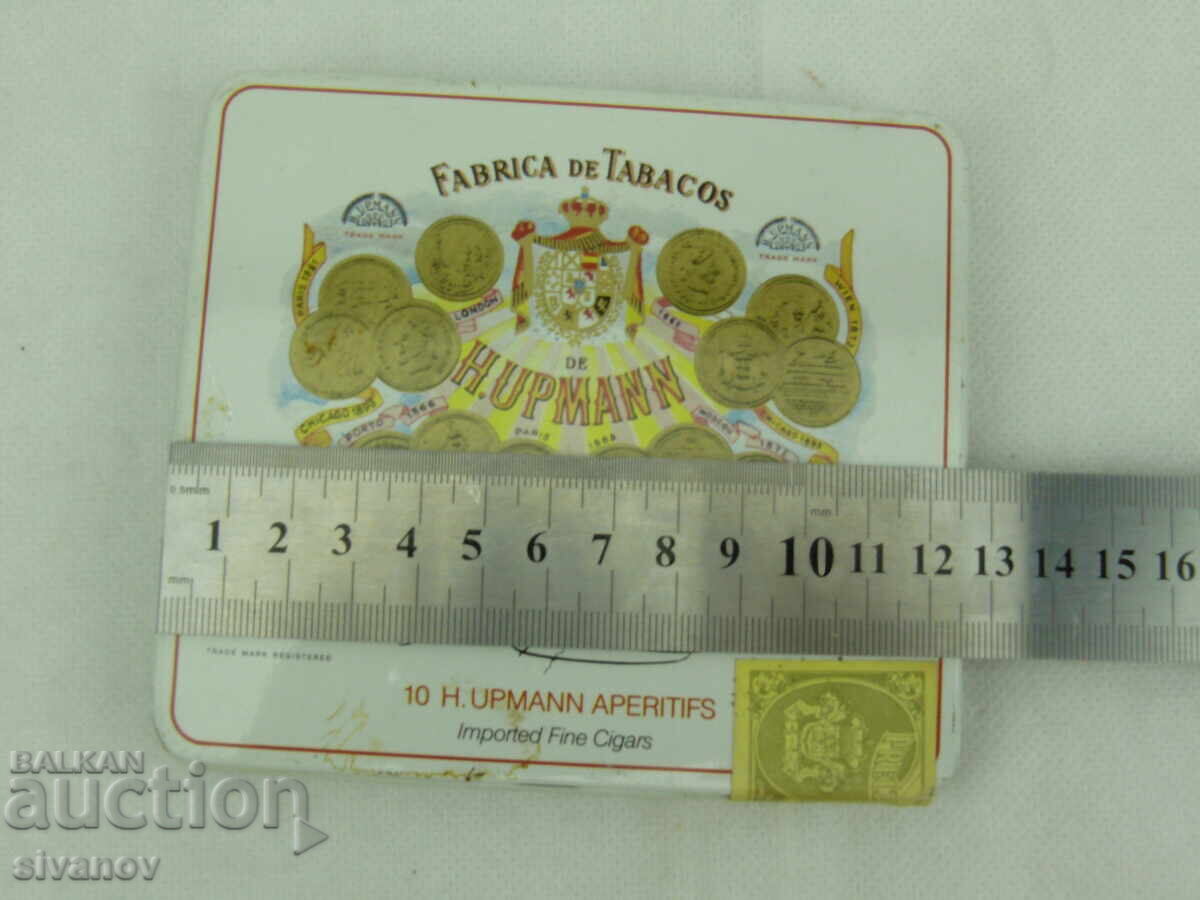 Παλιό μεταλλικό κουτί πούρων H. Upmann Aperitifs #2497 - 6