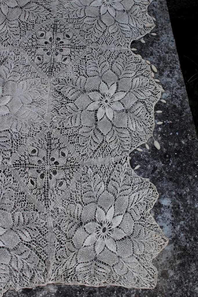 100-YEAR-OLD UNIQUE BED COVER, CROCHETED with price 175.00 BGN | € 89.48