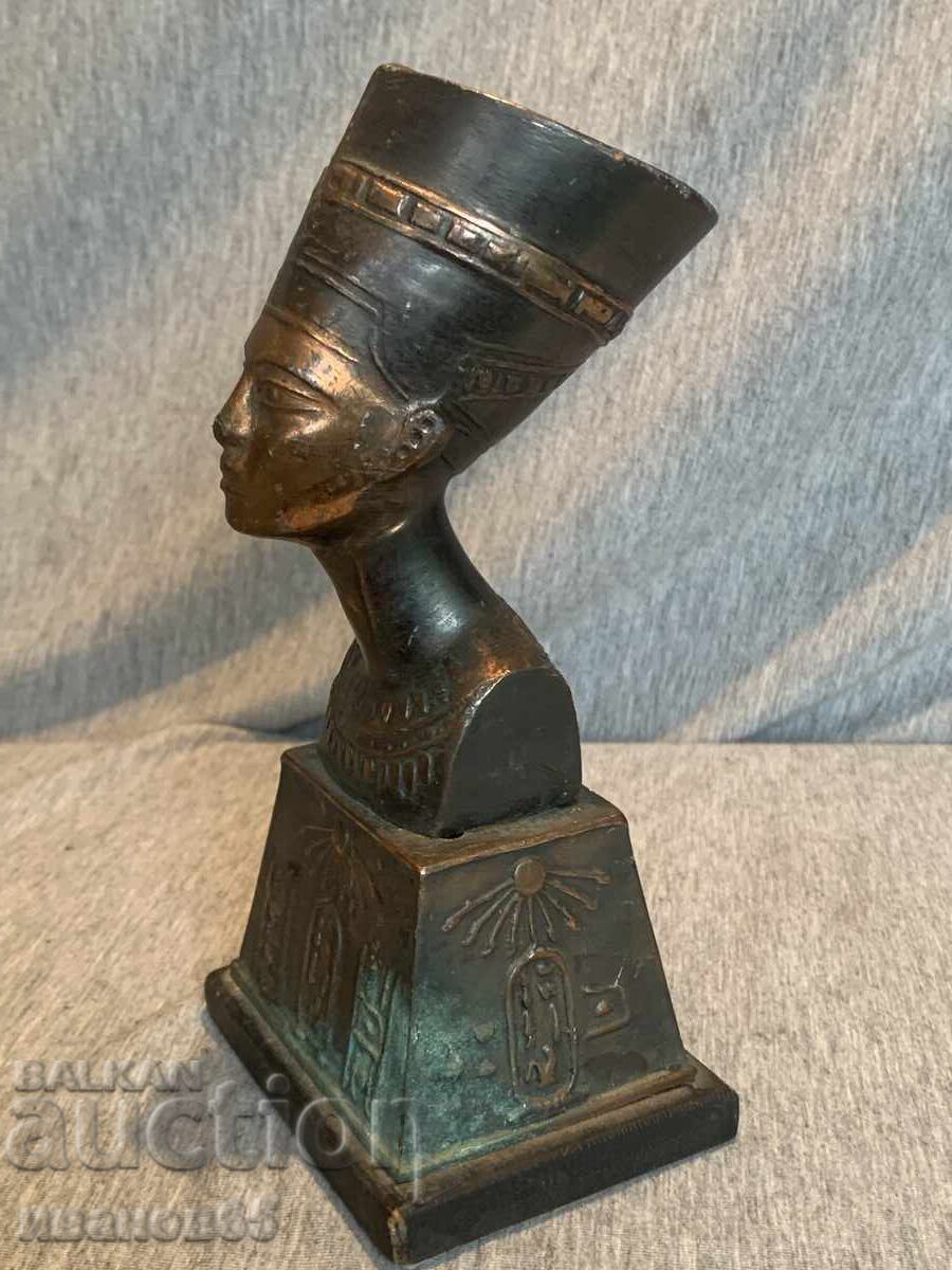 Nefertiti Egyptian Sculpture, Bust with price 70.00 BGN | € 35.79 Nefertiti Egyptian Sculpture, Bust with price 70.00 BGN | € 35.79